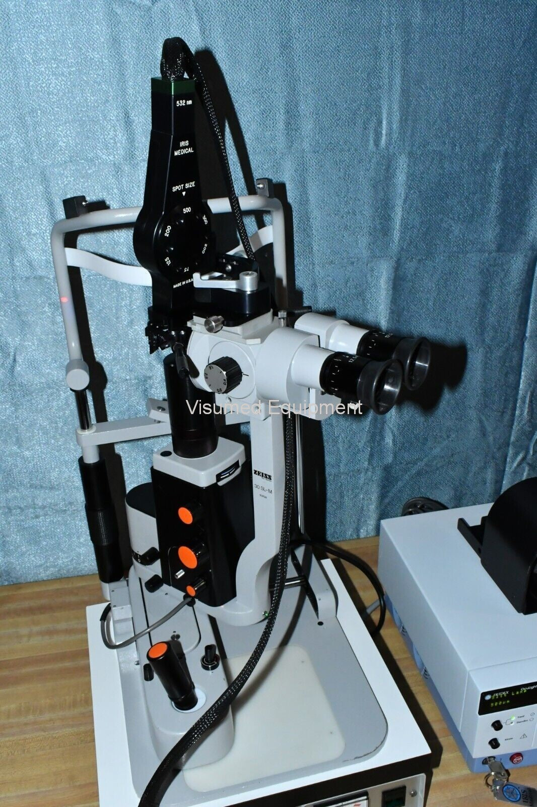 Refurbished Iridex TX Green 532 laser with Zeiss slitlamp and adapter offered by Visumed Equipment
