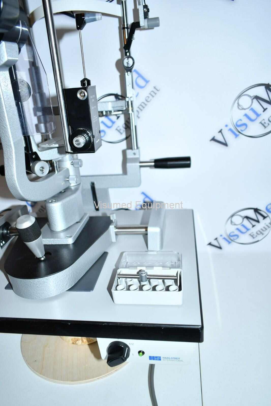 Refurbished Haag Streit BM 900 Slit Lamp with Haag Streit Tonometer offered by Visumed Equipment