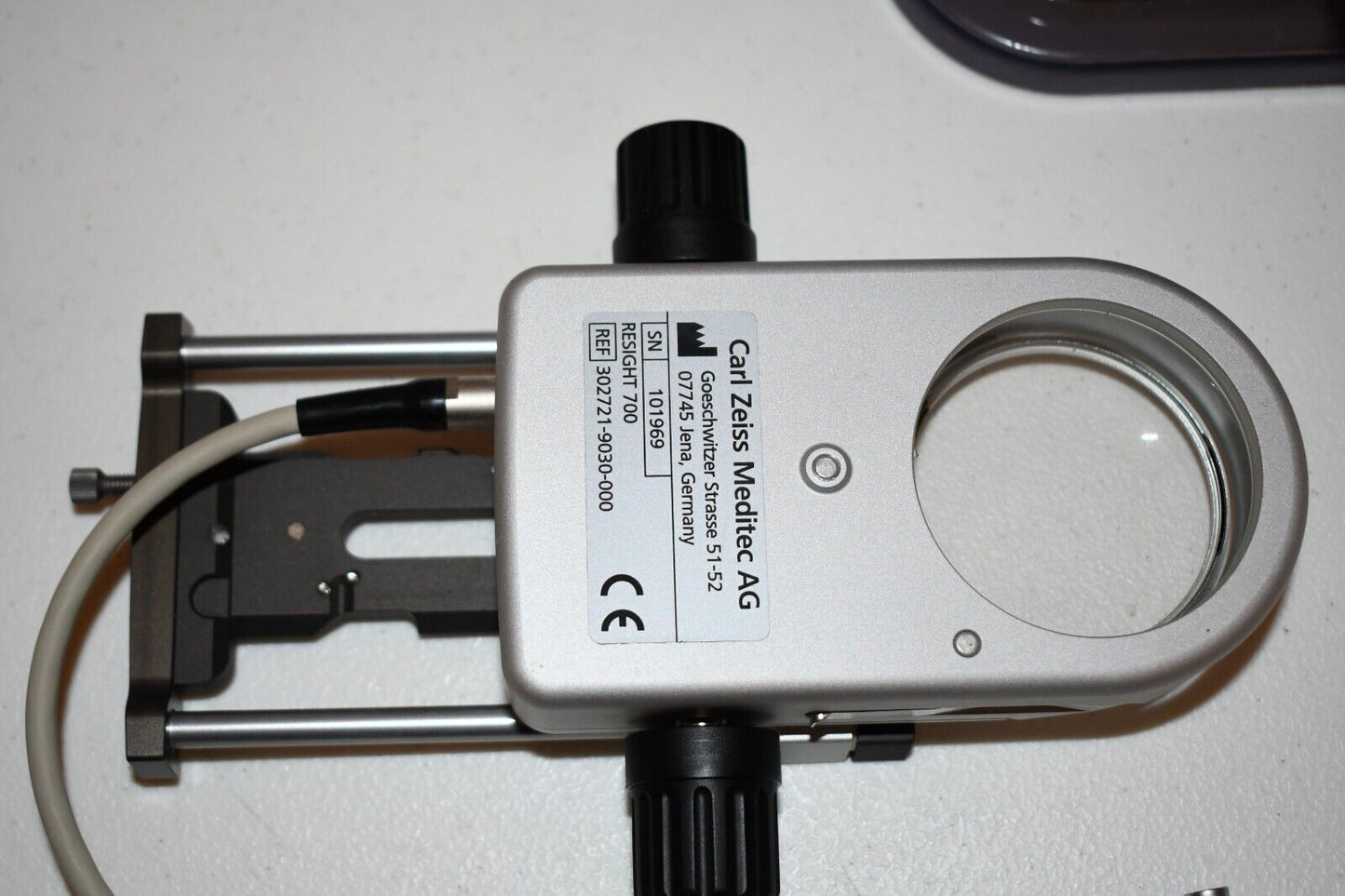 Refurbished Zeiss Resight 700 electric complete widefield vitrectomy viewing system offered by Visumed Equipment