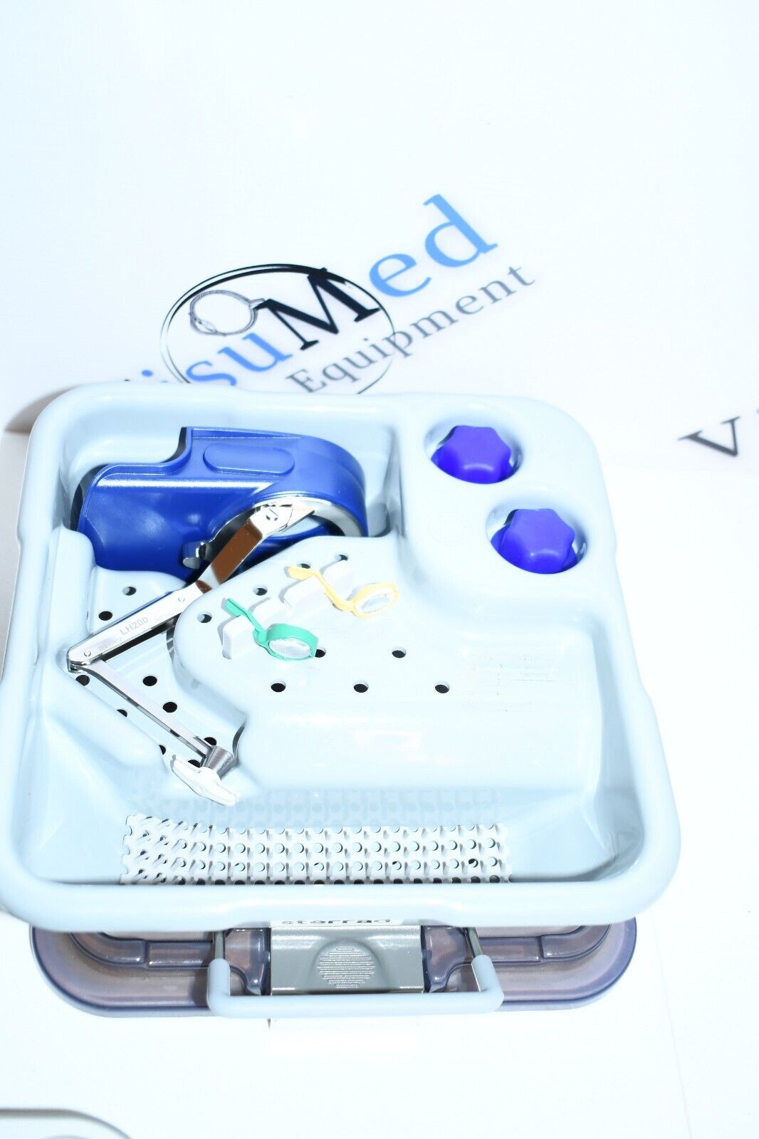 Refurbished Zeiss Resight 700 electric complete widefield vitrectomy viewing system offered by Visumed Equipment