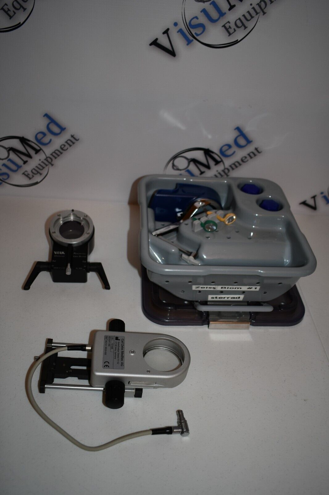 Refurbished Zeiss Resight 700 electric complete widefield vitrectomy viewing system offered by Visumed Equipment