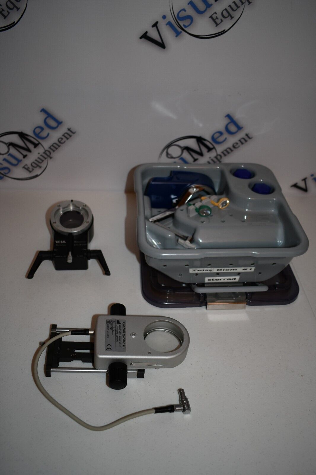 Refurbished Zeiss Resight 700 electric complete widefield vitrectomy viewing system offered by Visumed Equipment
