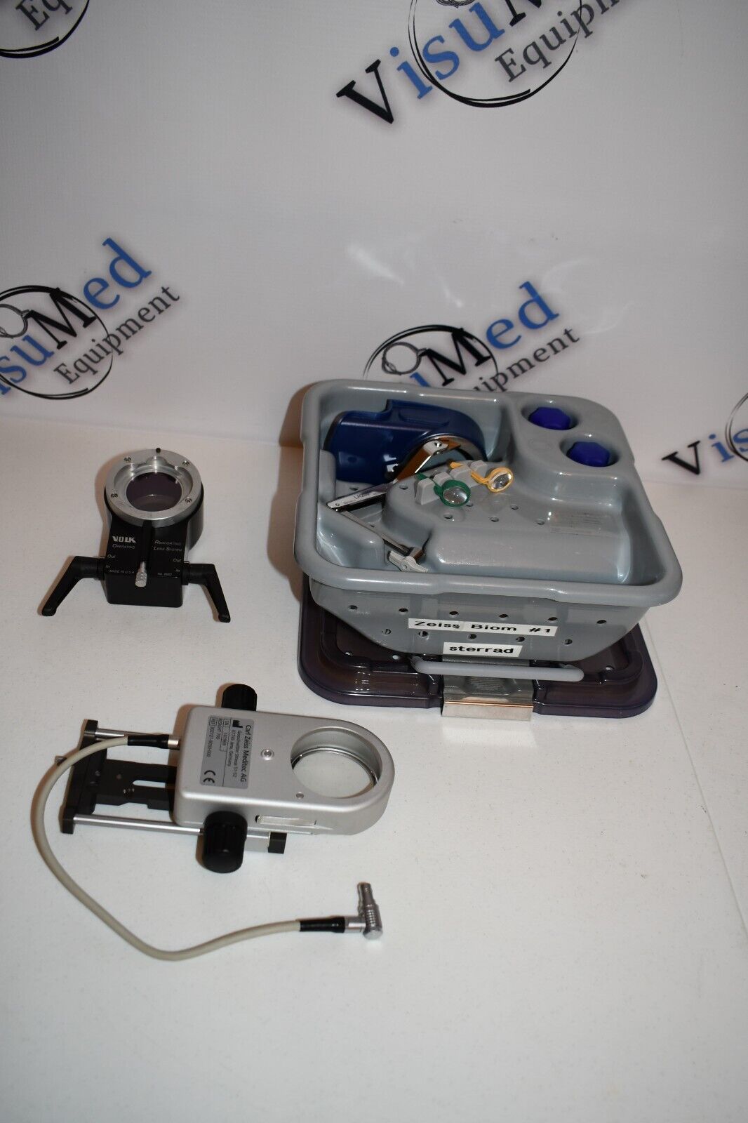 Refurbished Zeiss Resight 700 electric complete widefield vitrectomy viewing system offered by Visumed Equipment