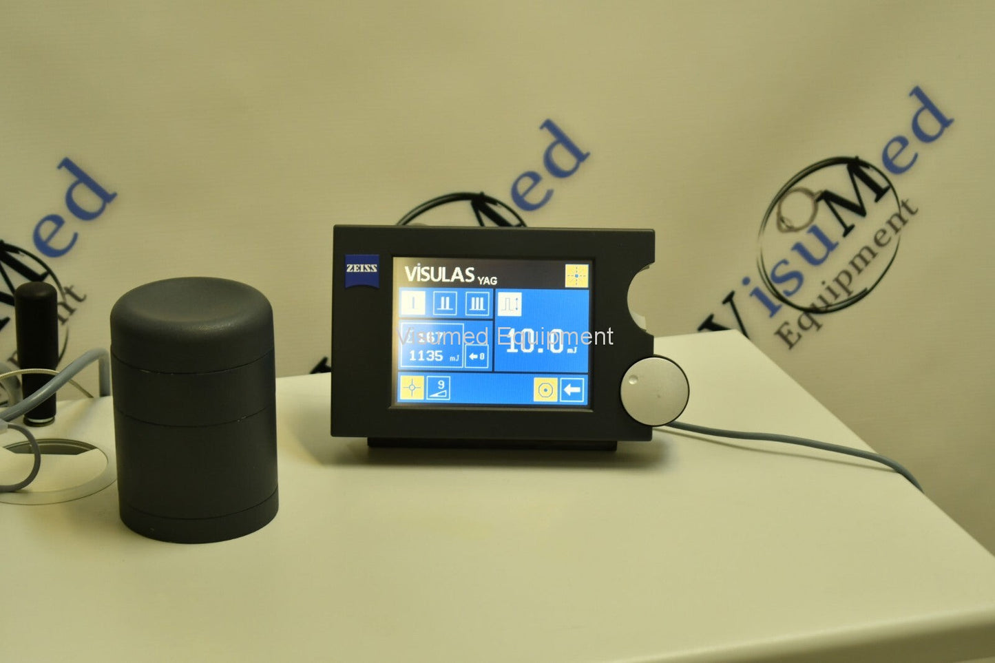 Refurbished Carl Zeiss 532s Argon and Nd-YAG laser VISULAS II Plus combo laser offered by Visumed Equipment