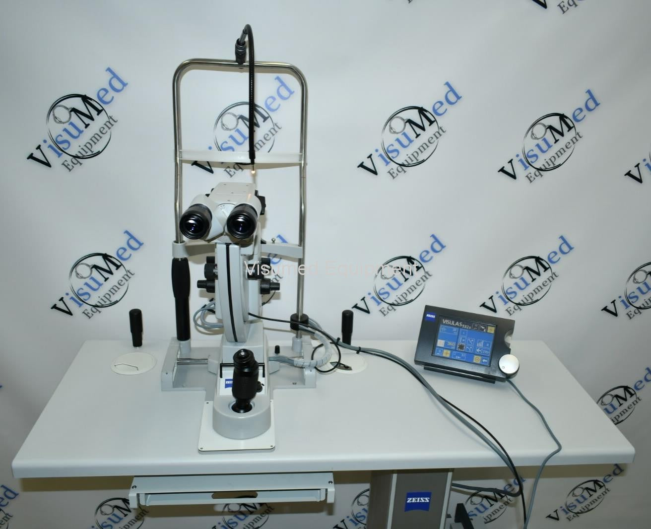 Refurbished Carl Zeiss Visulas 532s VITE (Pascal) with Slit Lamp and Laser offered by Visumed Equipment