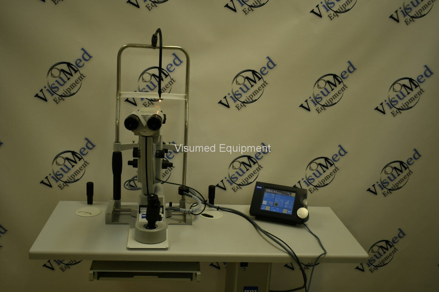 Refurbished Carl Zeiss Visulas 532s VITE (Pascal) with Slit Lamp and Laser offered by Visumed Equipment