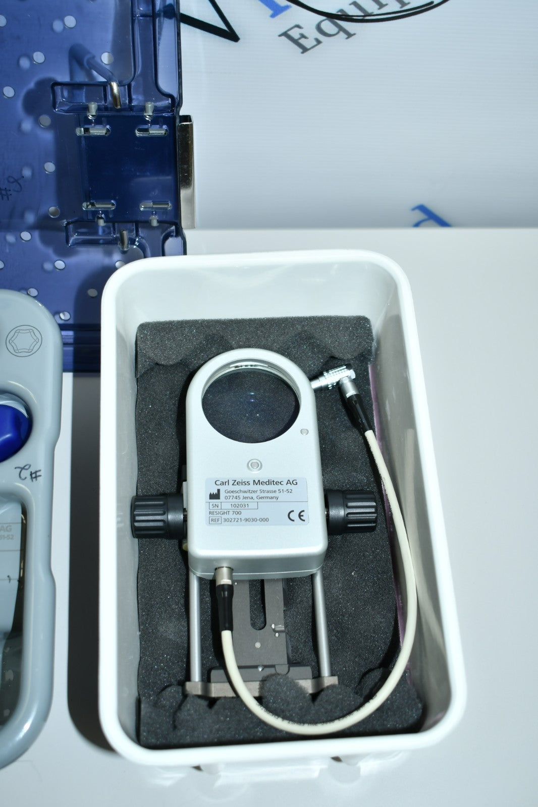 Zeiss Resight 700 with LH175 tray yellow/green lenses