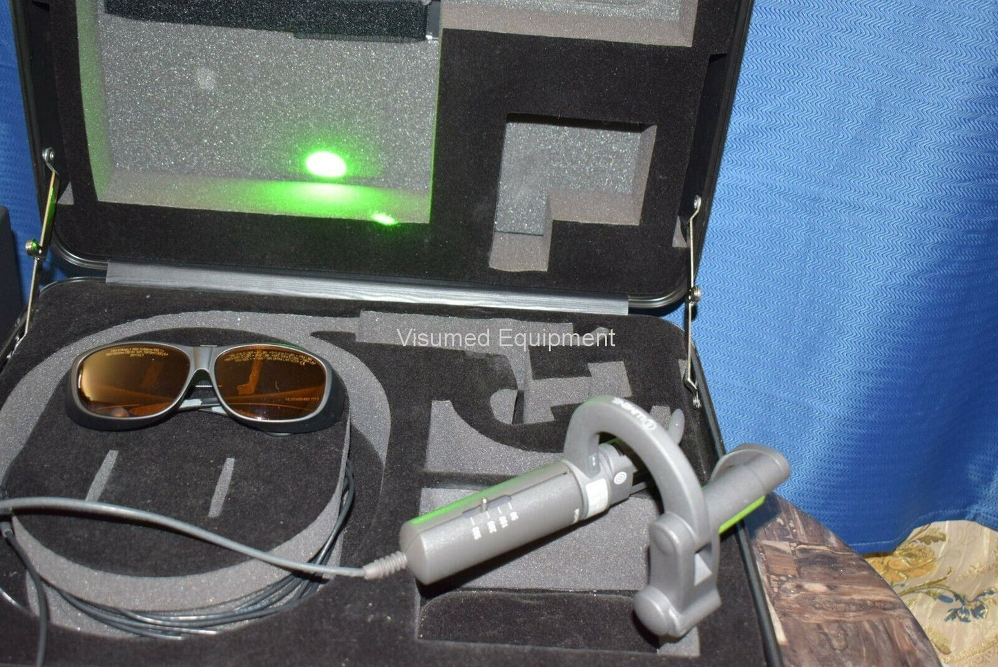 Refurbished Lumenis Novus Spectra 532nm Green laser with Haag Streit adapter offered by Visumed Equipment