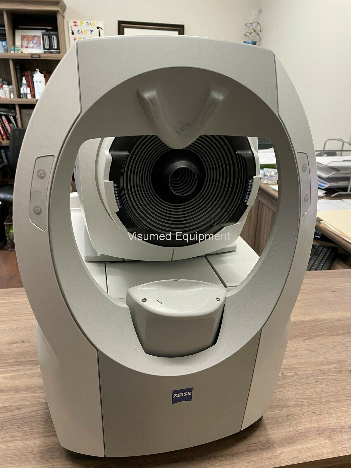 Refurbished ZEISS i.Profiler Plus Autorefractor, keratometer, topographer and aberrometer offered by Visumed Equipment