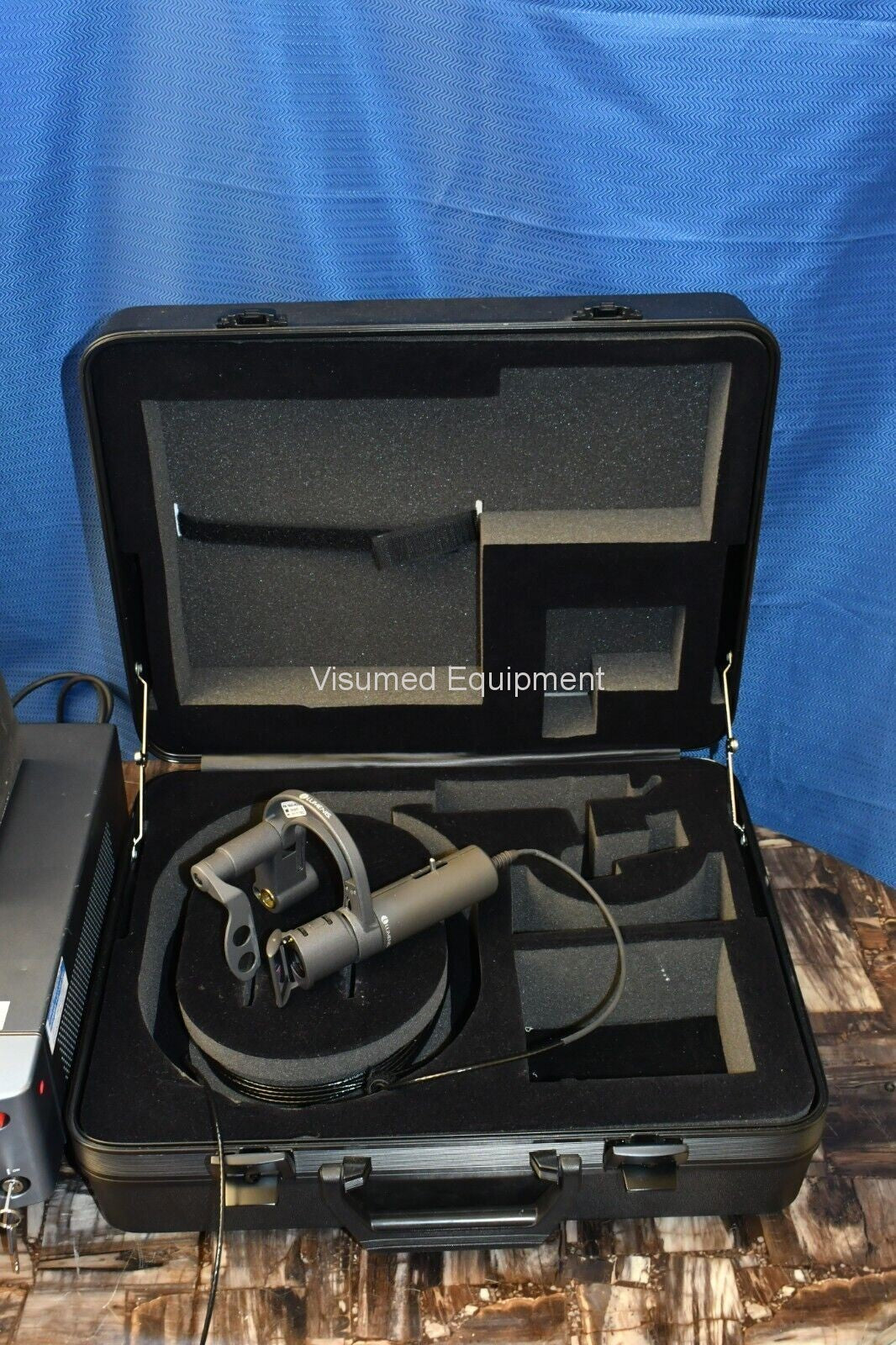 Refurbished Lumenis Novus Spectra 532nm Green laser with Haag Streit adapter offered by Visumed Equipment