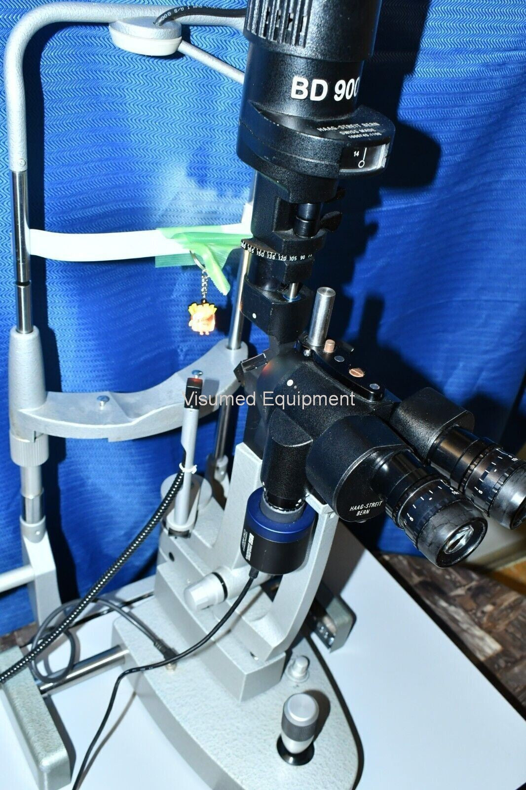 Refurbished Haag Streit BD-900 photoslitlamp with laptop and software offered by Visumed Equipment