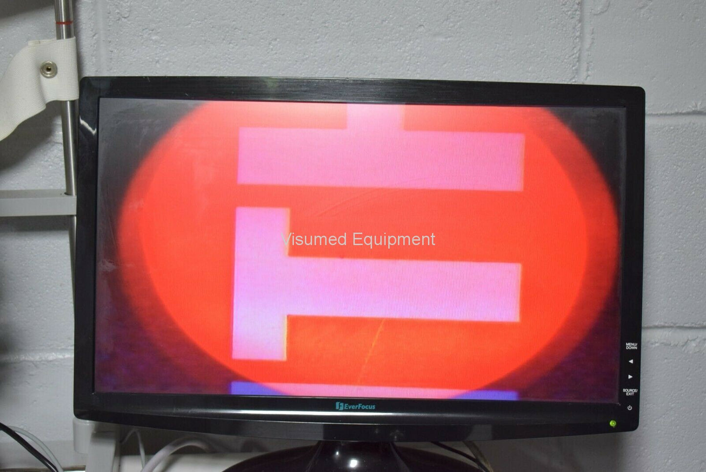 Refurbished Zeiss slitlamp and microscope video system offered by Visumed Equipment