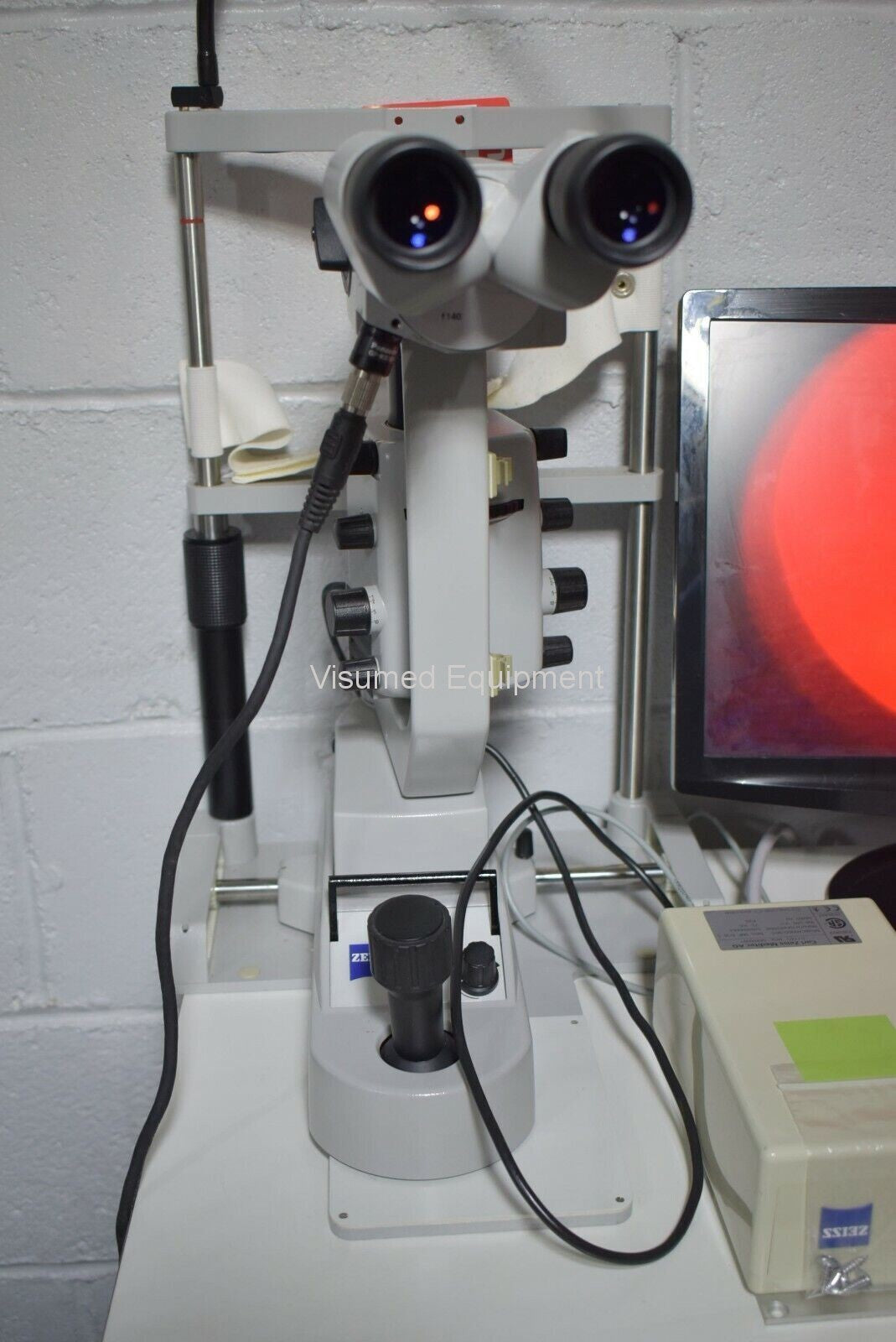 Refurbished Zeiss slitlamp and microscope video system offered by Visumed Equipment