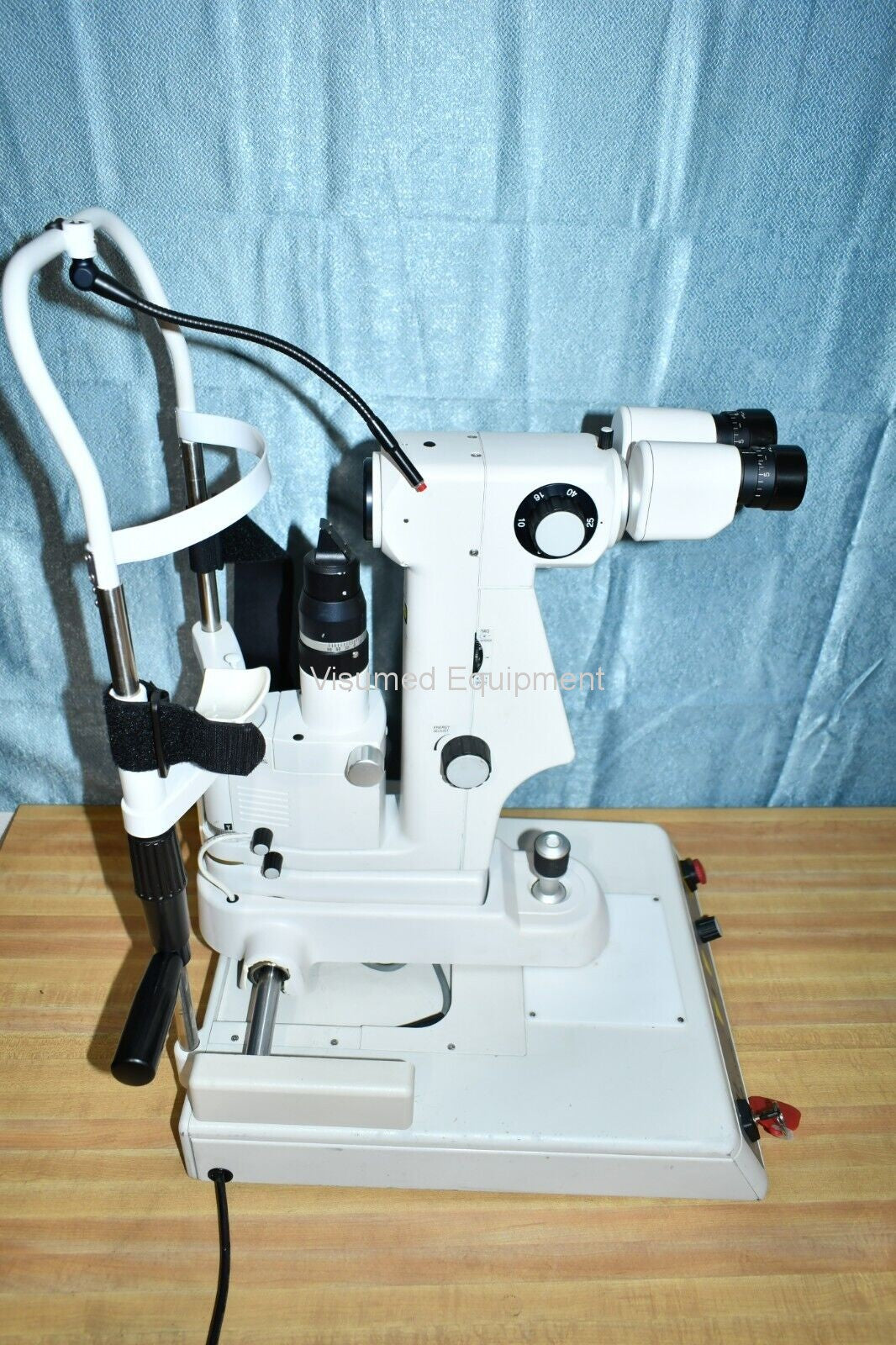 Refurbished Lumenis Aura PT YAG laser offered by Visumed Equipment