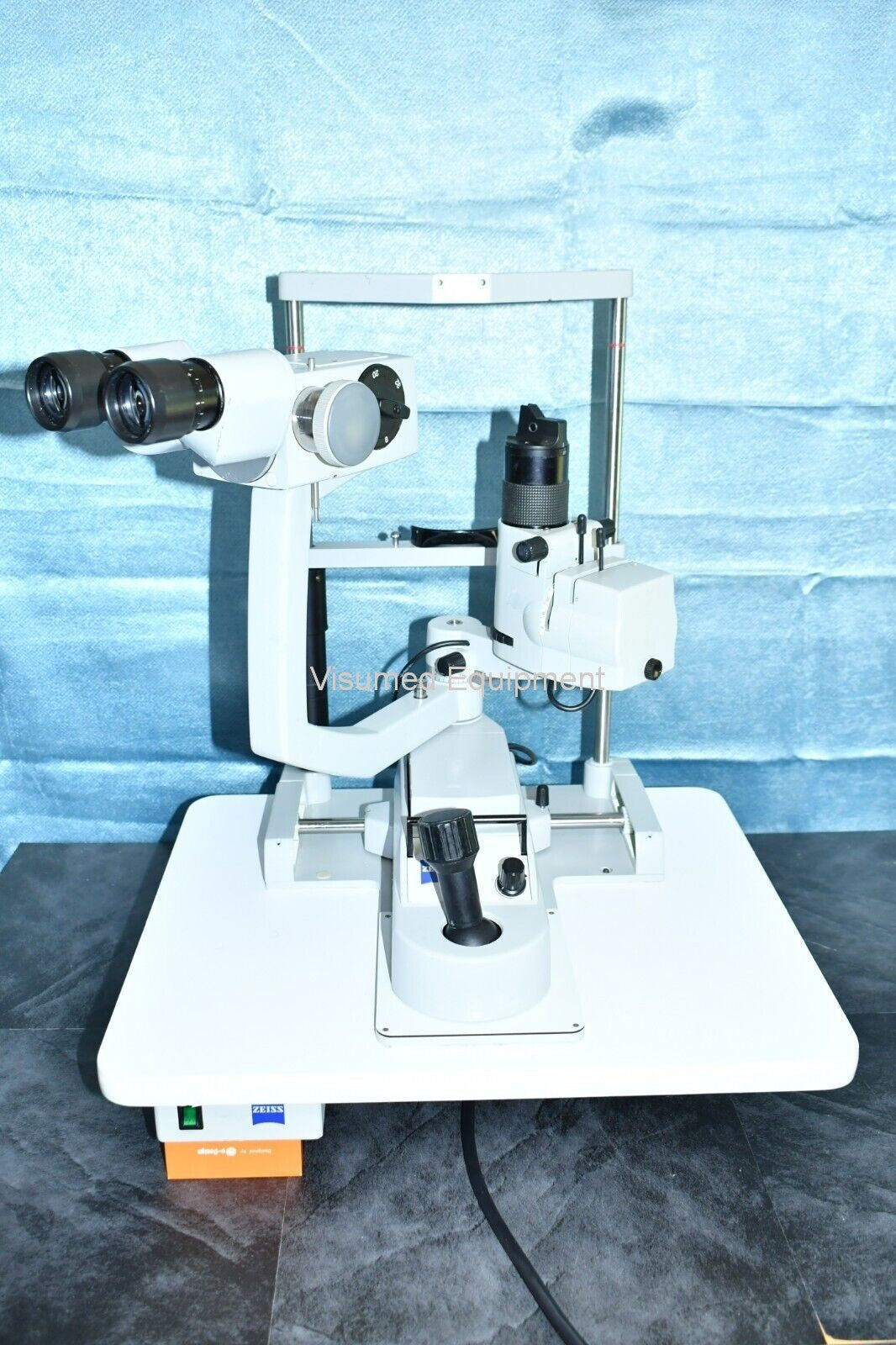 Refurbished Zeiss SL120 Ophthalmic Slit Lamp offered by Visumed Equipment