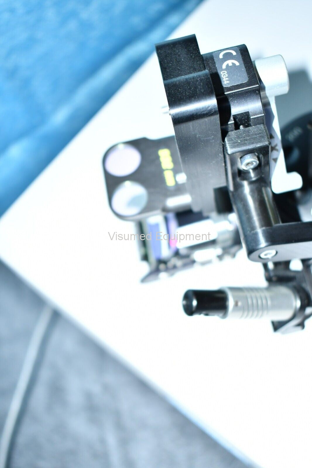 Refurbished Iridex GLx green Laser with Zeiss slitlamp adapter offered by Visumed Equipment