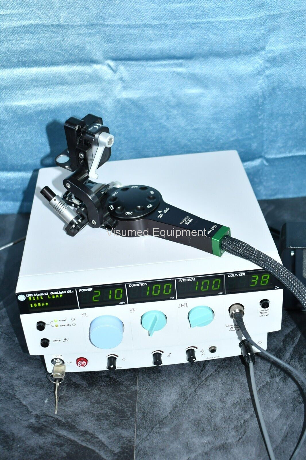 Refurbished Iridex GLx green Laser with Zeiss slitlamp adapter offered by Visumed Equipment