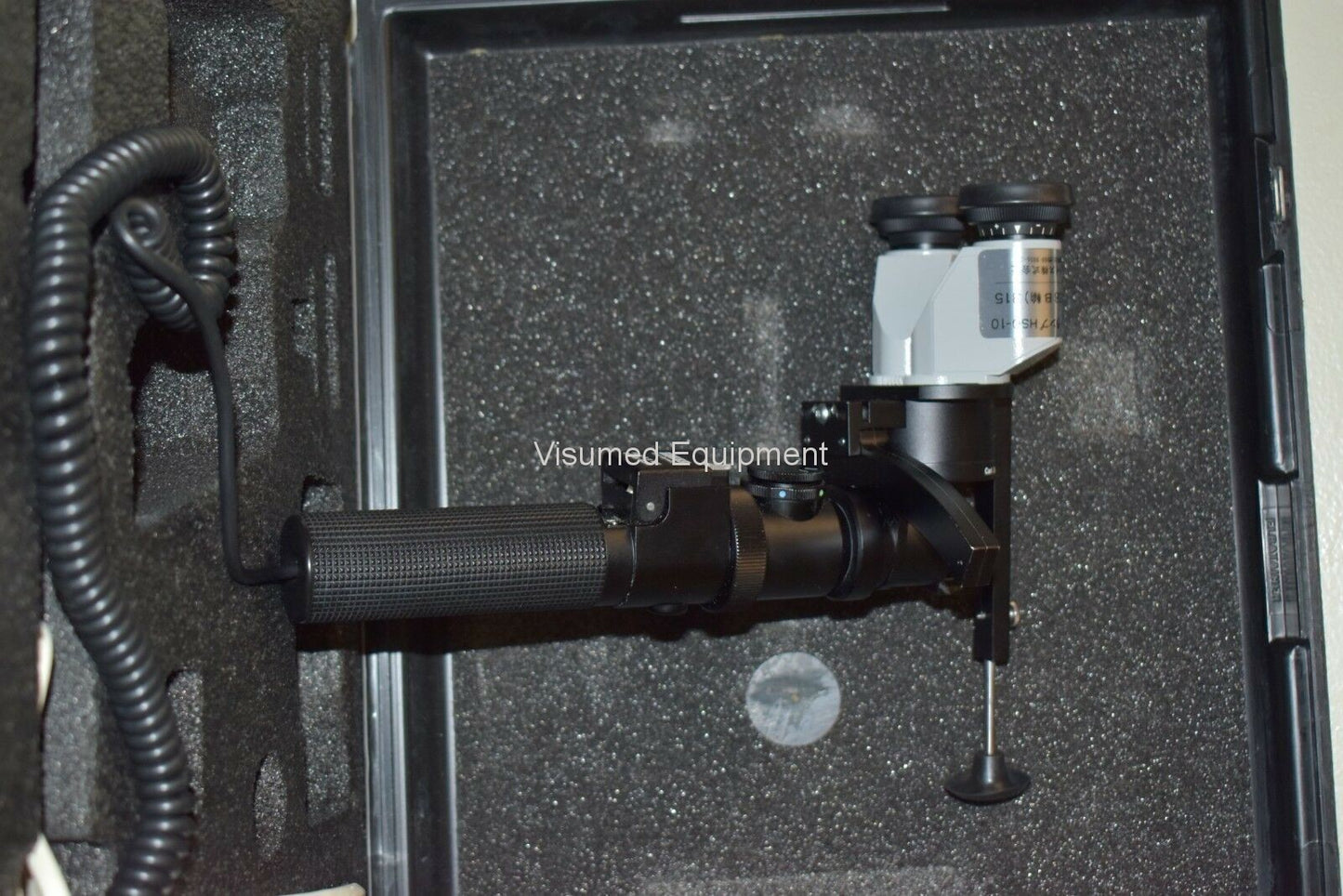 Zeiss HSO-10 portable slit-lamp with carrying case - Visumed Equipment