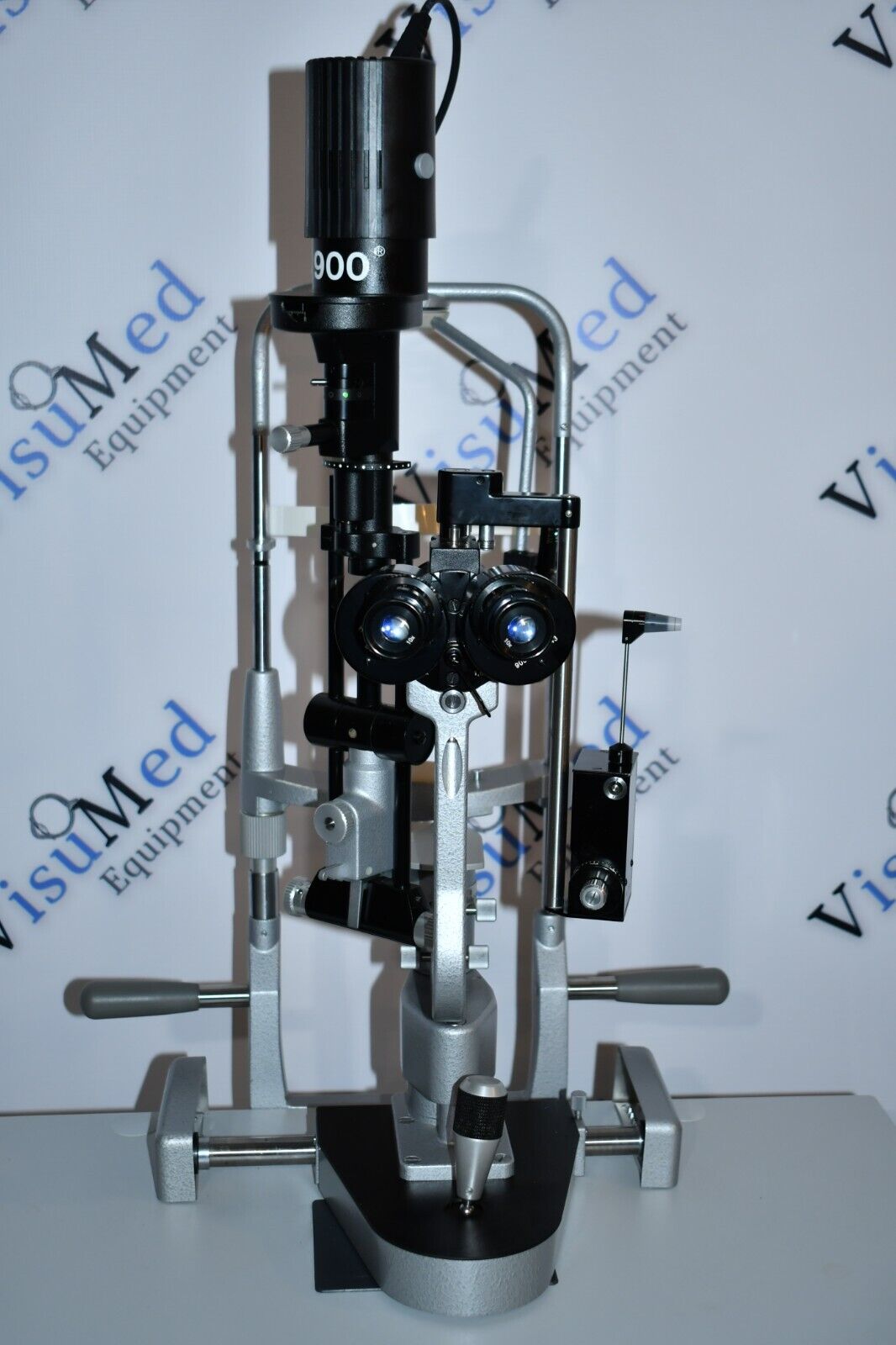 Haag Streit BM 900 Slit Lamp with Haag Streit Tonometer and table