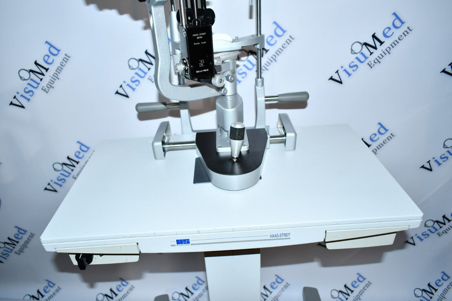 Haag Streit BM 900 Slit Lamp with Haag Streit Tonometer and table