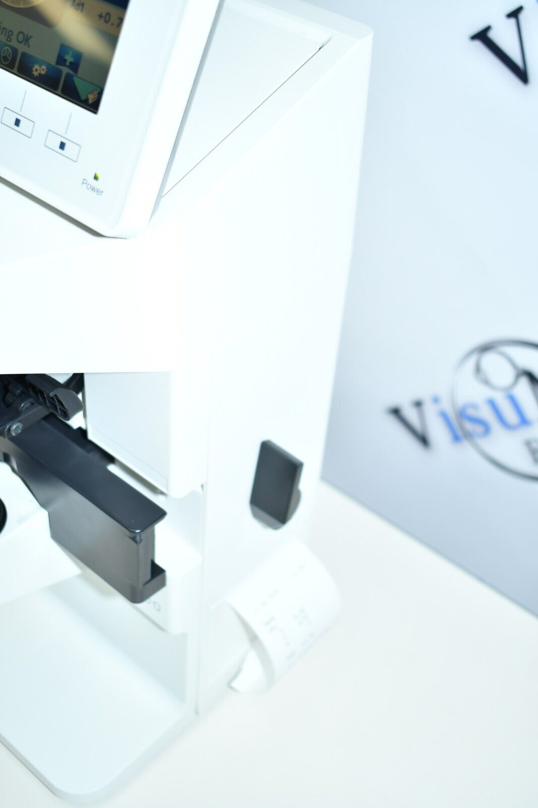 Refurbished Essilor ALM 500 Auto Lensmeter offered by Visumed Equipment