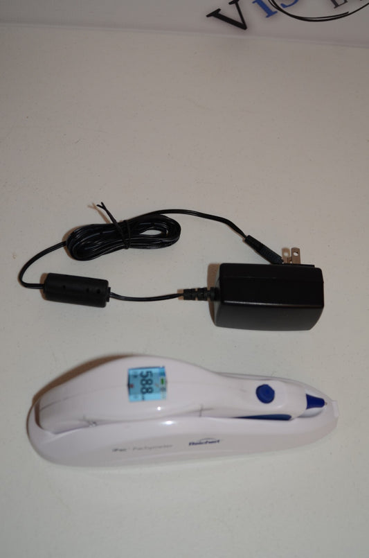 Refurbished Reichert iPac Pachymeter with Charging Cradle