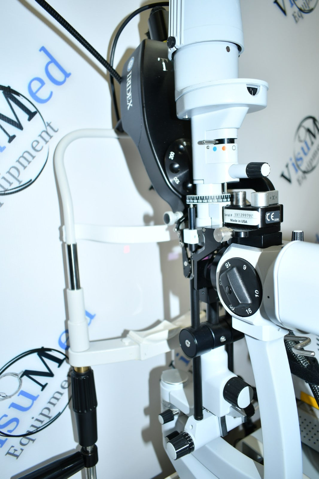 Iridex IQ 577 yellow laser with TX cell pattern scanner Pascal