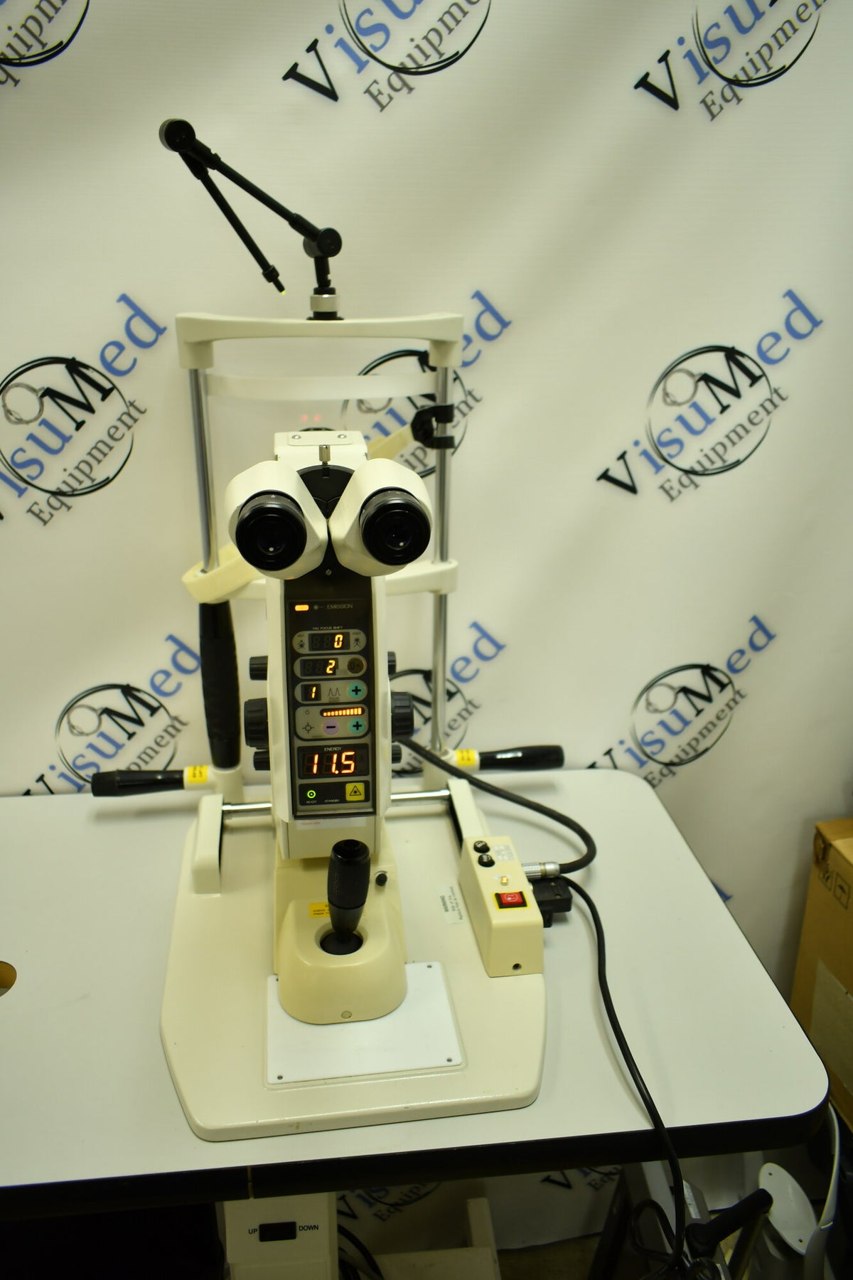 Nidek YC-1600 YAG laser