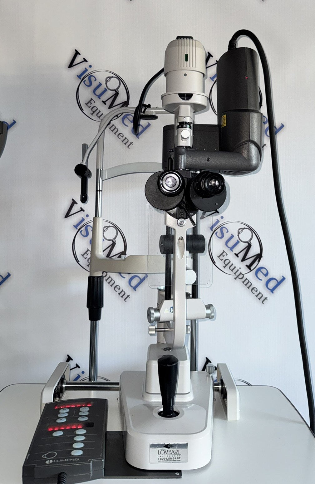 Lumenis Selecta II SLT laser head mounted on Lombart slit lamp with keypad