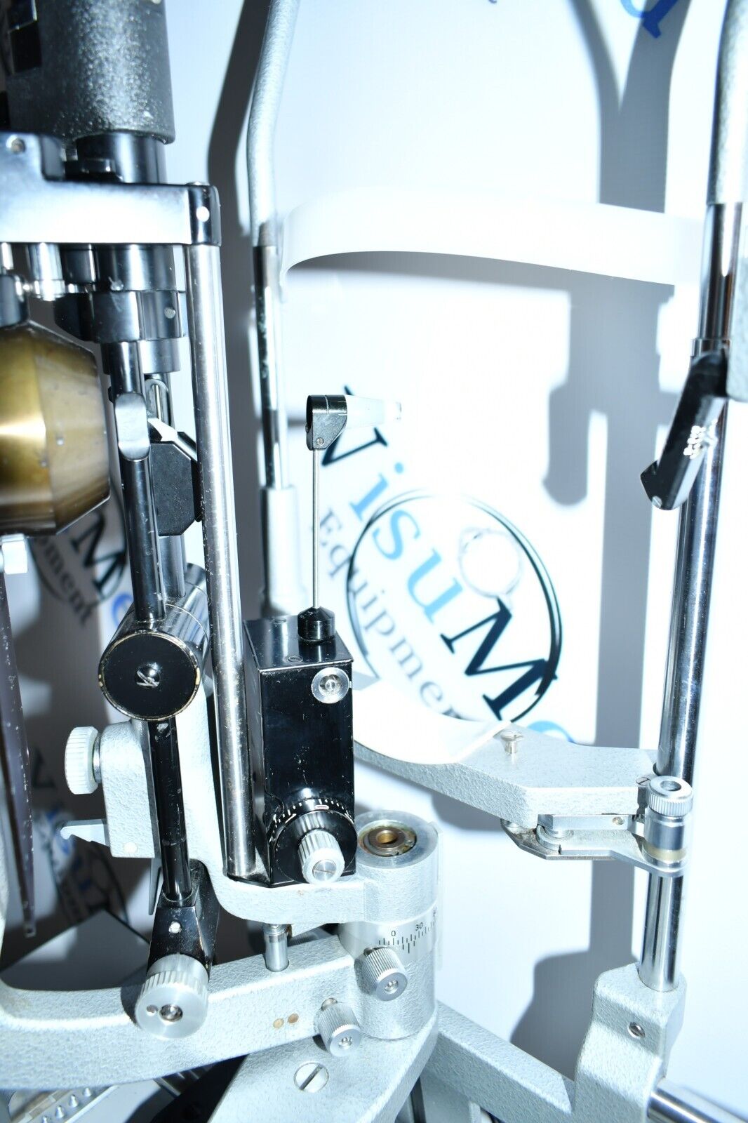 Haag Streit BM 900 Slit Lamp with Goldmann Applanation Tonometer