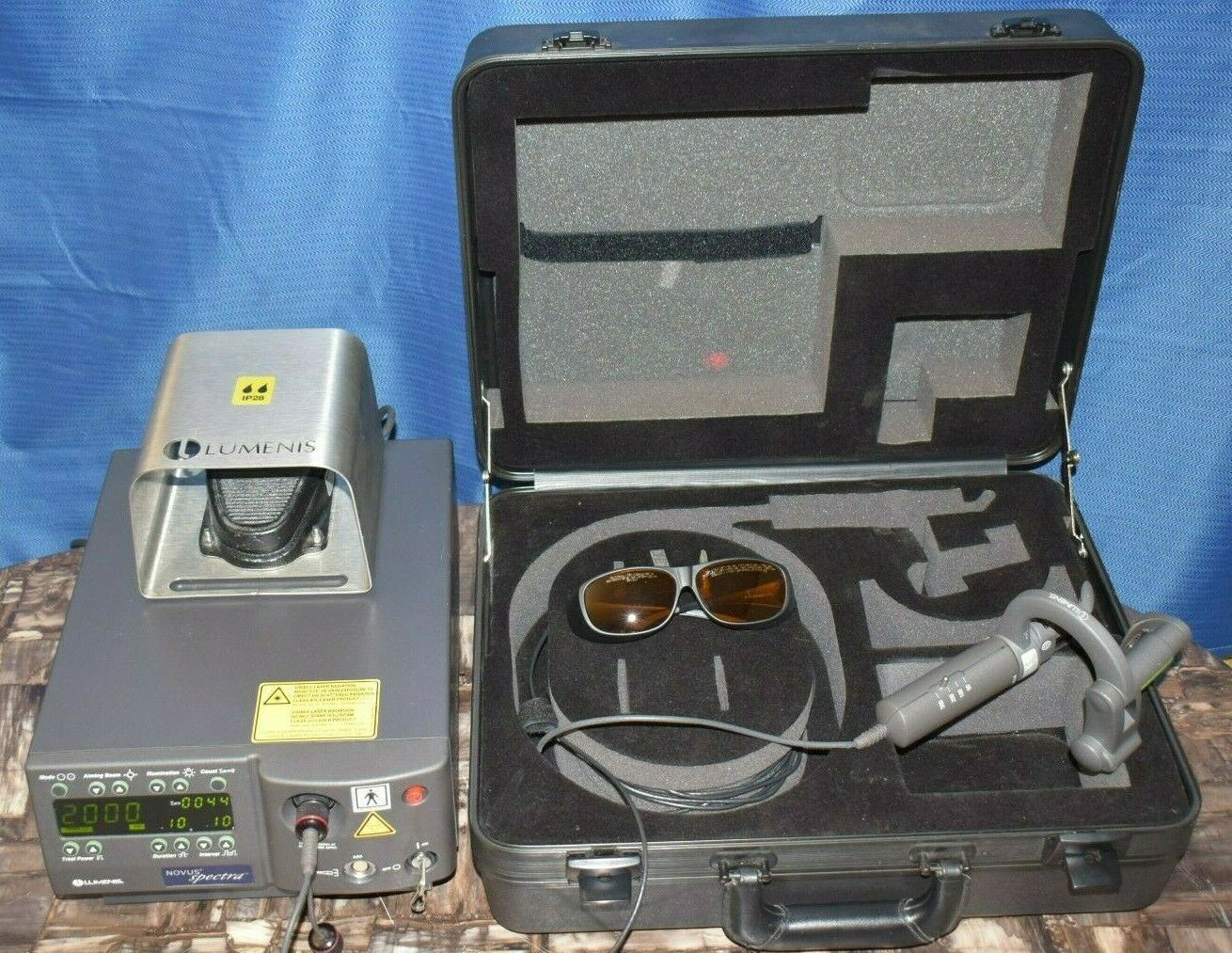 Lumenis Novus Spectra 532nm Green laser with Haag Streit adapter